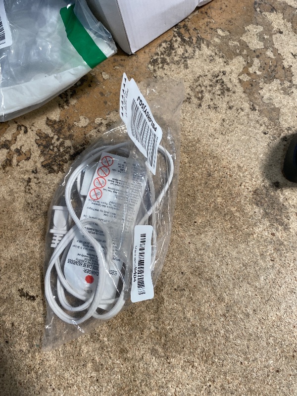 Photo 1 of 2 Prong Extension Cable 4 FT, Extra Long Power Cord With 3 Outlets, Flat Multiple Cable With Tamper Guard, ETL Listed, Outlet Saver, OFC, 16 Gauge Wire, 13A/125V, White With 25 Pcs Ties