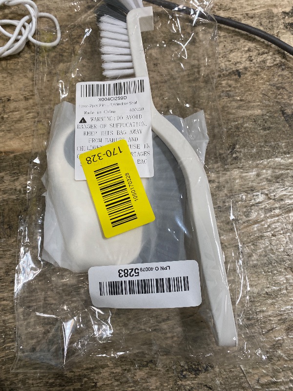 Photo 1 of 2pcs 2 in 1 Groove Crevice Cleaning Brush Window Track Cleaning Tools,Multifunction Grout Cleaner Tool Crevice Cleaning Brush with Hidden Scraper for Sliding Door Track,Window Sill,Window Seal