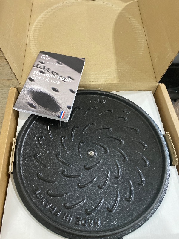 Photo 1 of ***CRACKS***Staub Cast Iron Essential French Oven, Dutch Oven, 5-quart, serves 5-6, Made in France - Turquoise