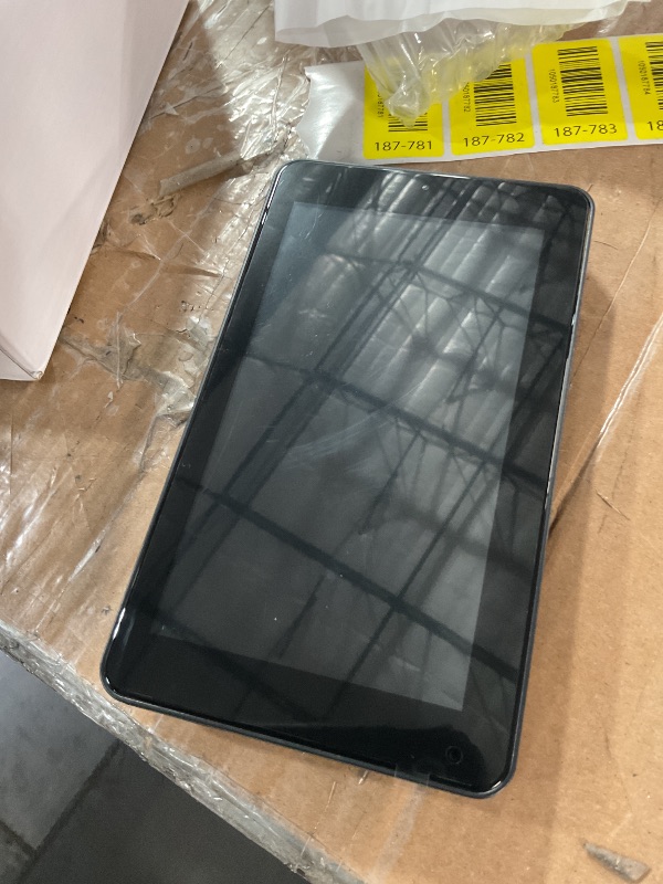 Photo 1 of ?Hieha? 2025 Wireless Portable Carplay and Android Auto, Carplay Screen for Car with Mirror Link/AUX/FM,7" Touchscreen Bluetooth 5.0, Marine Stereos for All Vehicles