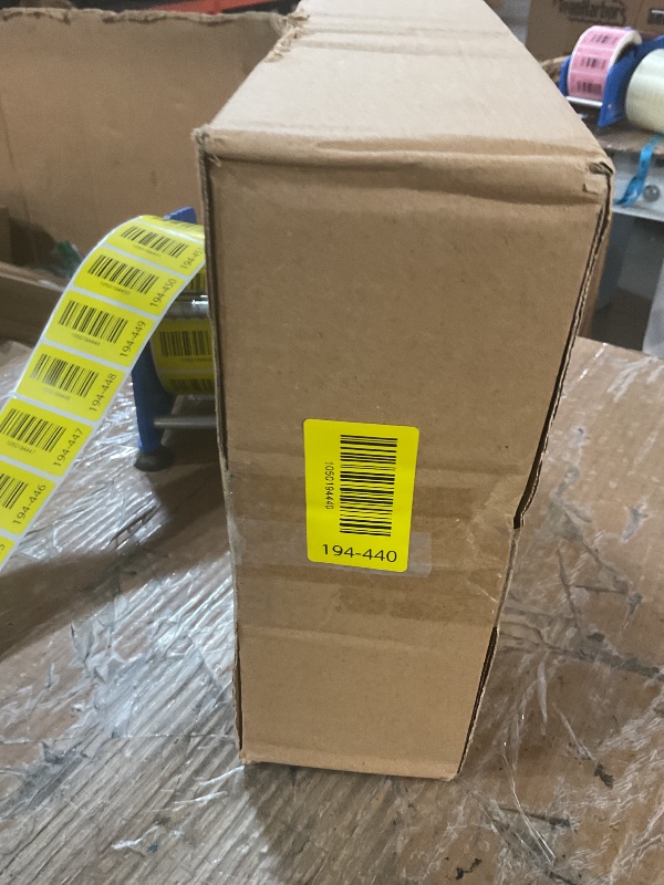 Photo 1 of ***(SEE NOTES BEFORE BIDDING)***12PCS Light Scented Velvet Christmas Balls Ornament Shatterproof Velvet Xmas Tree Baubles Hanging Pendant for Winter Party Holiday Home Gift Office Yard Decor(Gradient Brown,3.15'')