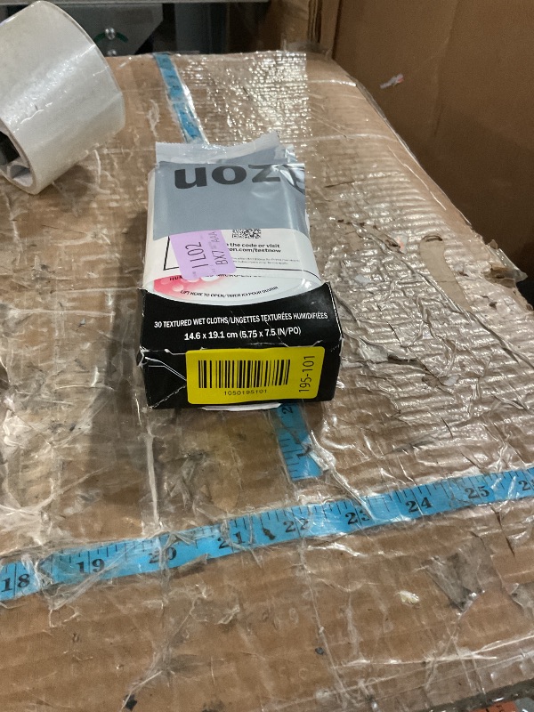 Photo 1 of * only comes with one pack *
Olay Makeup Remover Wipes, Regenerist Micro-Exfoliating Wet Cleansing Cloths, Facial Cleanser for Women - Exfoliates, Refreshes, Smooths Texture, Travel Approved, 30 ct - 3 Pack