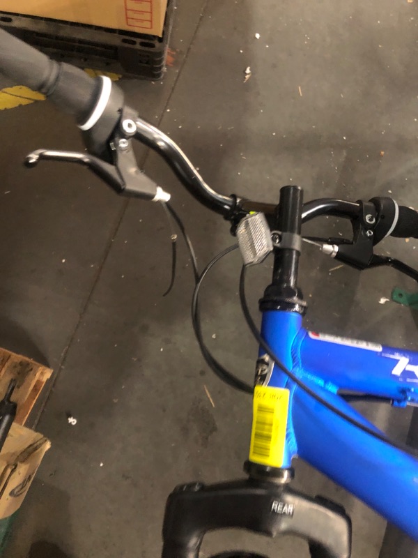 Photo 1 of ****LOOSE HANDLEBARS****
Kent 29 In. Flexor Men's Dual Suspension Mountain Bike, Blue