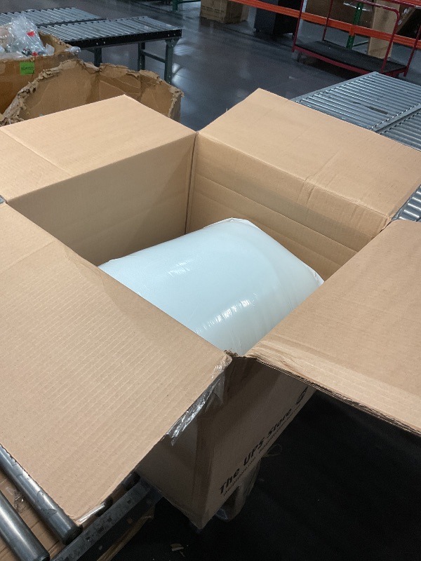 Photo 1 of ** photo for reference *
** unknown the mattress size *
Amazon Basics Memory Foam Mattress, Medium Firm, 8 Inch, Twin, White/Grey