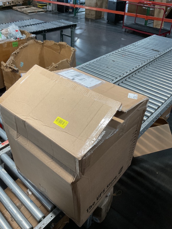 Photo 1 of ** photo for reference *
** unknown the mattress size *
Amazon Basics Memory Foam Mattress, Medium Firm, 8 Inch, Twin, White/Grey