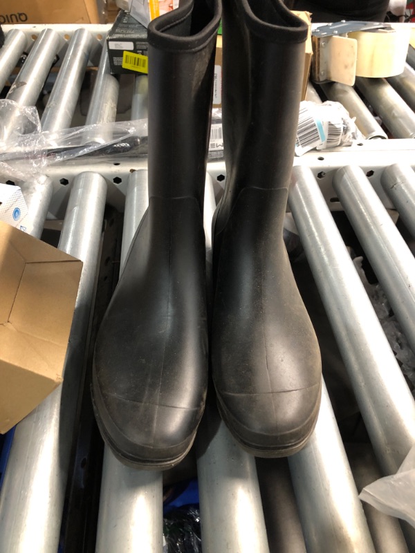 Photo 1 of ***(HEAVILY USED/ MINOR DAMAGE)***HISEA Women's Waterproof Rain Boots Wide Mid Calf Comfortable Rubber Shoes Lightweight Anti-slipping Rain Footwear for Outdoor Garden Farm Work