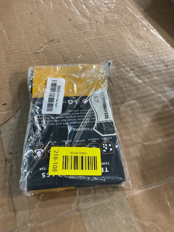 Photo 1 of  Google Pixel 7 Pro Privacy Screen Protector, 9H Tempered Glass, Fingerprint Unlock, 3D Curved, HD Clear Anti-Spy Film for Google Pixel 7 Pro 5G Glass Screen Protector