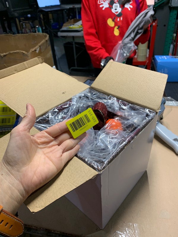 Photo 1 of [Timer & 8 Modes]?Pack Thanksgiving Decorations Turkey Lighted Gift Boxes with 3D Pumpkin 60 LED Lights Glitter Tinsel Battery Operated Thanksgiving Outdoor Light Up Present Boxes for Home Yard Decor