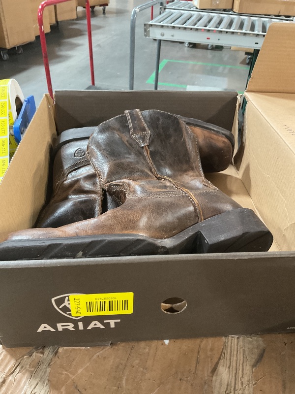 Photo 1 of ***(HEAVILY USED/ MINOR DAMAGE)***Ariat BMVY9 Mens Rambler Western Boot Wicker (Unknown size)