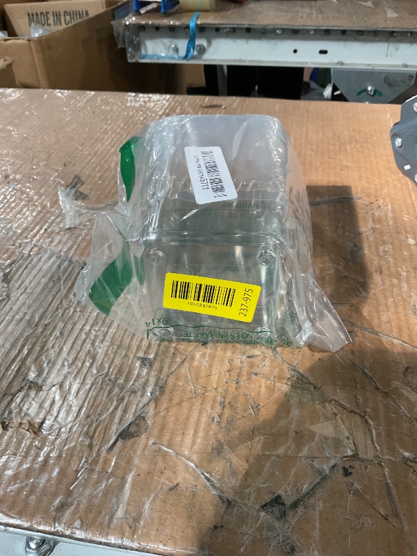 Photo 1 of (used) OXO Good Grips POP Container - Airtight Food Storage - Small Square Short 1.1 Qt Ideal for 1 lb of brown sugar