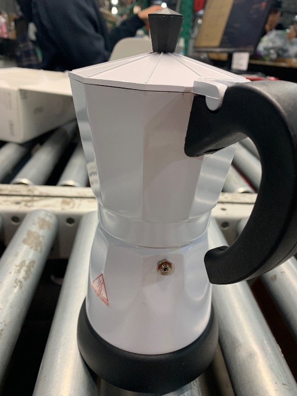 Photo 1 of (used) Lemosae Coffee Pot 6 Cup Electric Espresso Coffee Maker Italian Moka Maker 300ml Portable Aluminum Espresso Machine Cafetera