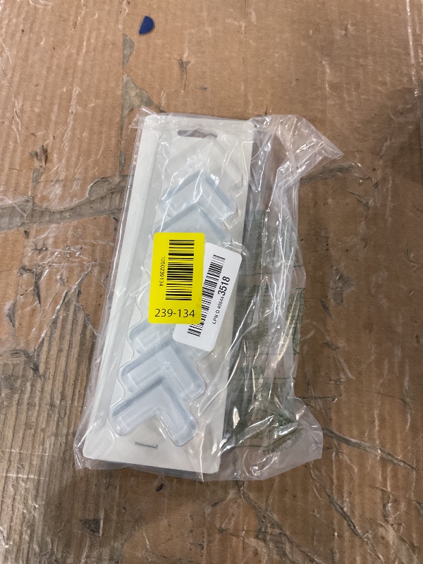 Photo 1 of * missing two*
8 Pack Corner Protector for Baby, Clear Furniture Corner Guard & Edge Safety Bumpers for Table Edges & Sharp Corners - Baby Proofing (L Shape)