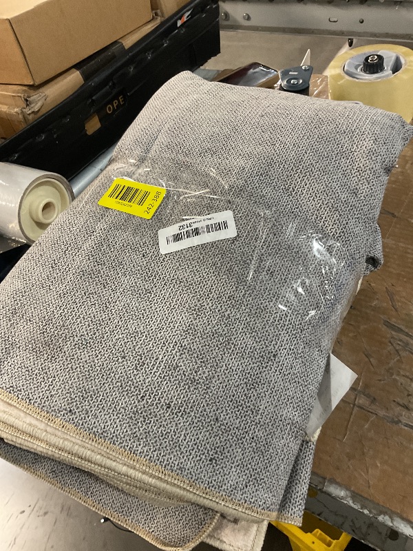 Photo 1 of (used/fair) Easy Jute Rug 6x9 Checkered Rugs: Washable Woven Area Rug Non Slip Non Shedding Indoor Outdoor Carpet for Living Room Bedroom Dining Room Farmhouse Patio (6'x9' Black Diamond)