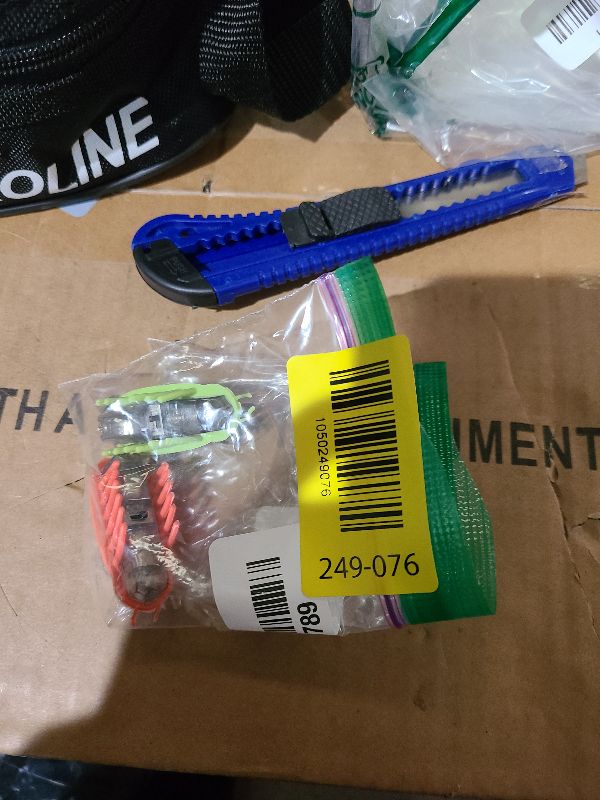 Photo 1 of 2Pcs Mini Electric Robot Beetle Interactive Cat Toy Excites & Entices Realistic Beetle Vibrating Toy for Indoor Cats Kitten Play Chase Exercise