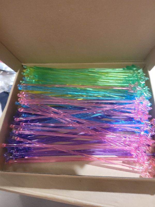 Photo 1 of 100 Pieces 9.1 Inch Swizzle Sticks Cocktail Stirrers Plastic for Bar Disposible Plastic Star Top Crystal Swizzle Sticks (Multicolor)