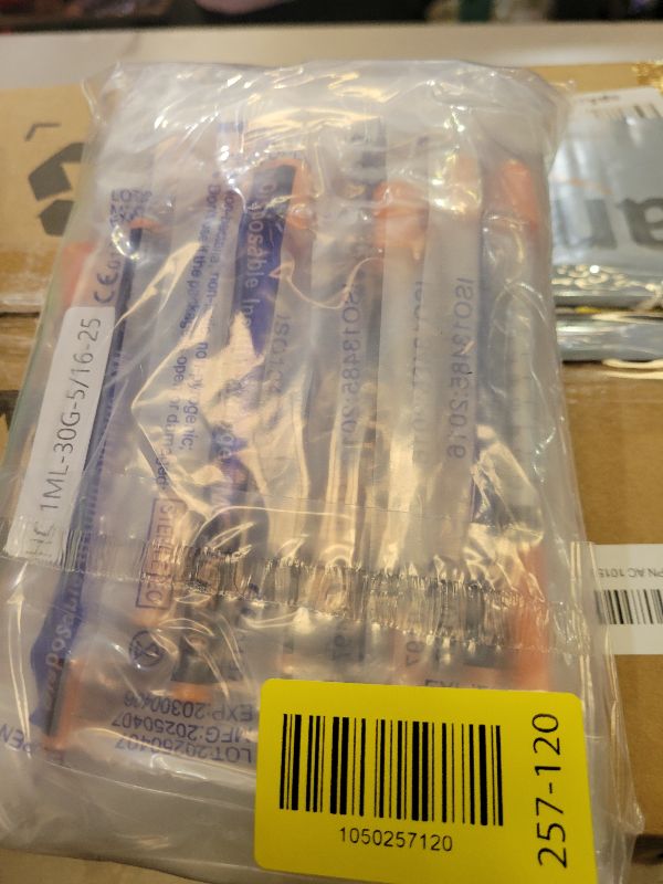 View 2 of 1ml 30G 5/16" 8mm Jeringa, U-100 Lab Supplies 233