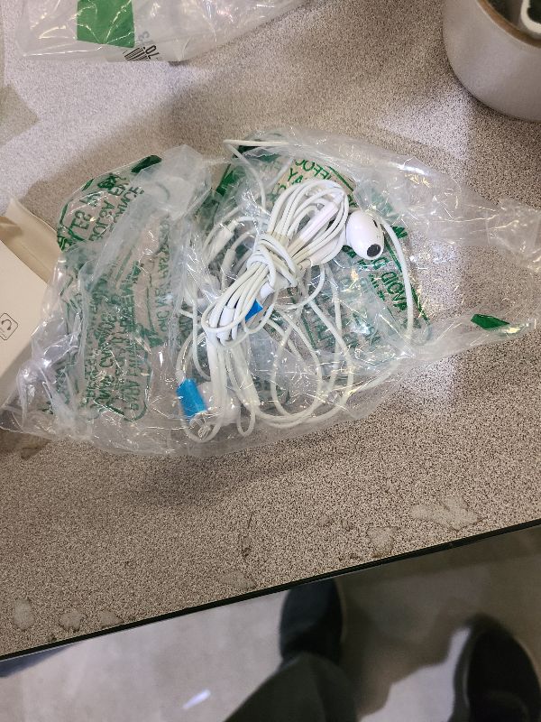 Photo 1 of 2 Pack Wired Headphones for iPhone Earbuds with Built-in Microphone & Volume Control Nosie Reduction Earphones Headsets Compatible with iPhone 14 13 12 11 Pro Max XS XR X 8 7, Support All iOS System