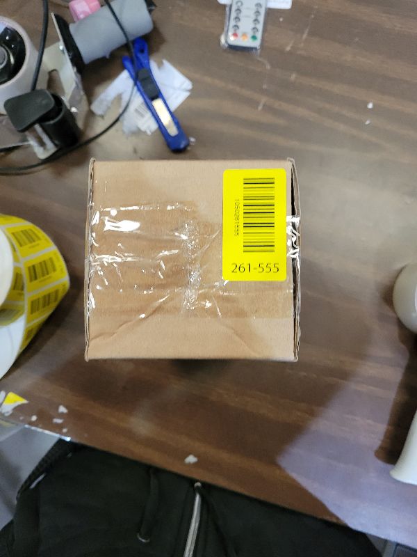 Photo 1 of 2 Pieces Piggy Bank Plastic Piggy Coin Bank Money Saving Box for Kids Boys Girls Adults (Clear)