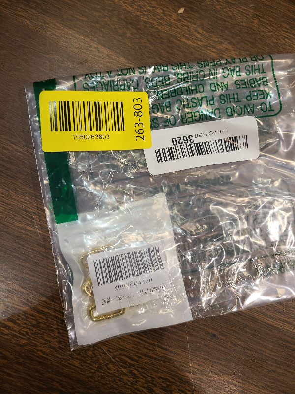 Photo 1 of 18K Gold Filled Oval Clasp Spring Claps Connector Carabiner Keychain for DIY Jewelry Finding Necklace Bracelet (Gold(9.5x19x3mm))