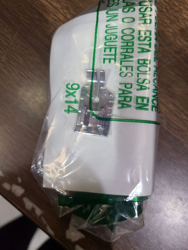 Photo 1 of 1/4 Inch (Quarter Inch) Quilting Piecing Presser Foot for All Low Shank Snap-On Singer, Brother, Babylock, Euro-Pro, Janome Sewing Machines