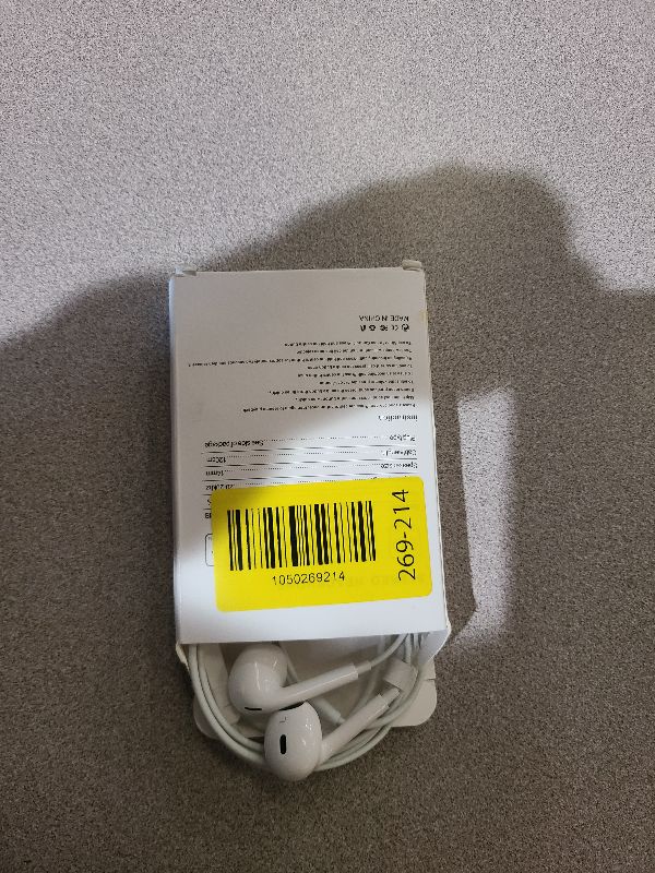 Photo 1 of 2 Pack Wired Headphones for iPhone Earbuds with Built-in Microphone & Volume Control HiFi Stereo Nosie Reduction Earphones for iPhone 14 13 12 11 Pro Max XS XR X 8 7 6, Plug and Play, Support All iOS