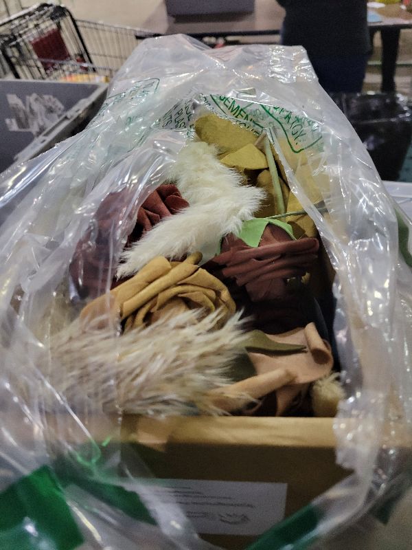 Photo 1 of 100pcs Artificial Flowers Arrangement With Vase Included, Dining Table Centerpiece Decorations, Fake Flowers in Vase, Dried Pampas Grass Floral Centerpieces, Coffee Table Decor, Centro de Mesa