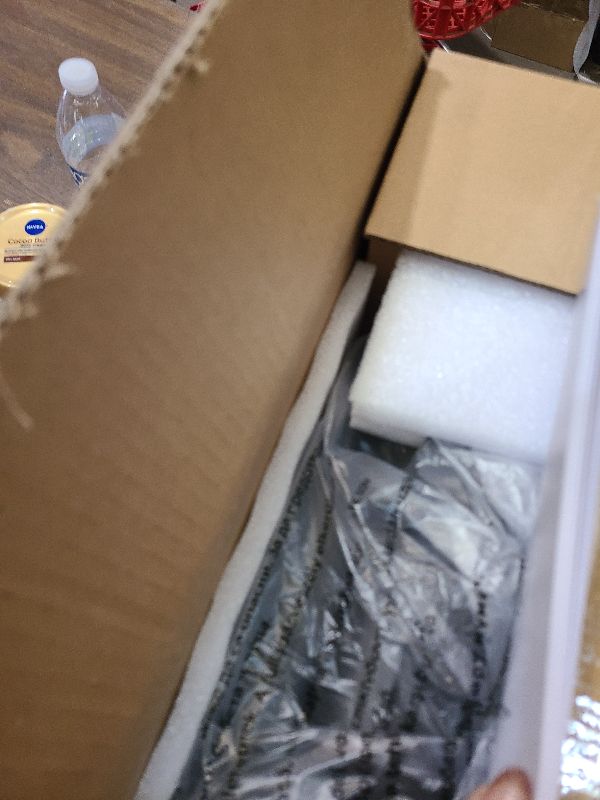 Photo 1 of 18Kpa Carpet Cleaner Machine, 500W Portable Carpet Spot and Upholstery Cleaner Machine with Handle for Pet Stains, Sofa, Car Seat, Furniture