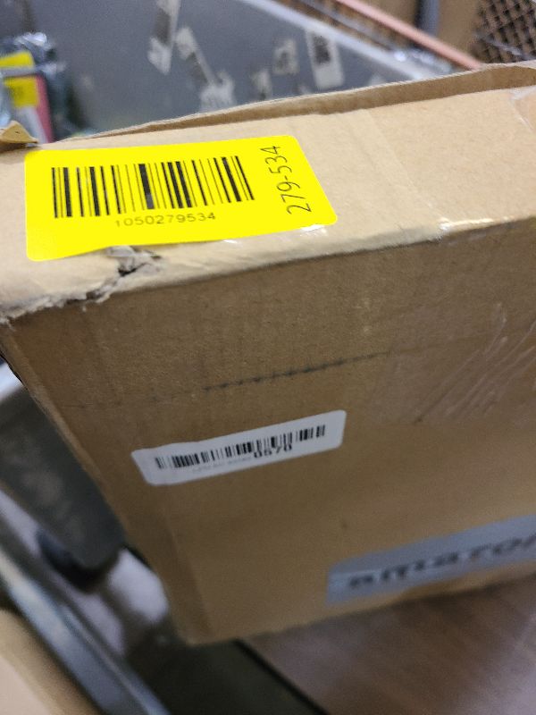 Photo 1 of 10 Pack Blank Yard Signs with Stakes,Yard Sale Signs with Arrow Stickers, 17" x 13" ?Blank Corrugated Plastic Yard Lawn Signs for Party Decorations