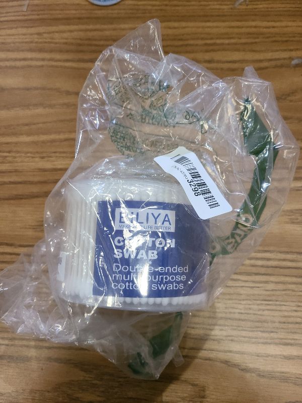 Photo 1 of 1000 Count Dual Tip Cotton Swabs with Pointed and Rounded Ends Biodegradable Paper Sticks Soft Cotton for Cleaning Makeup and Everyday Use