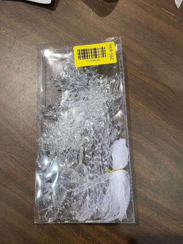 Photo 1 of 18pcs Crystal Christmas Ornaments for Tree Decorations-Hanging Acrylic Snowflake Icicle Ornaments with Drop Pendants for Winter Wonderland Chandelier Crystals Decorations Supplies