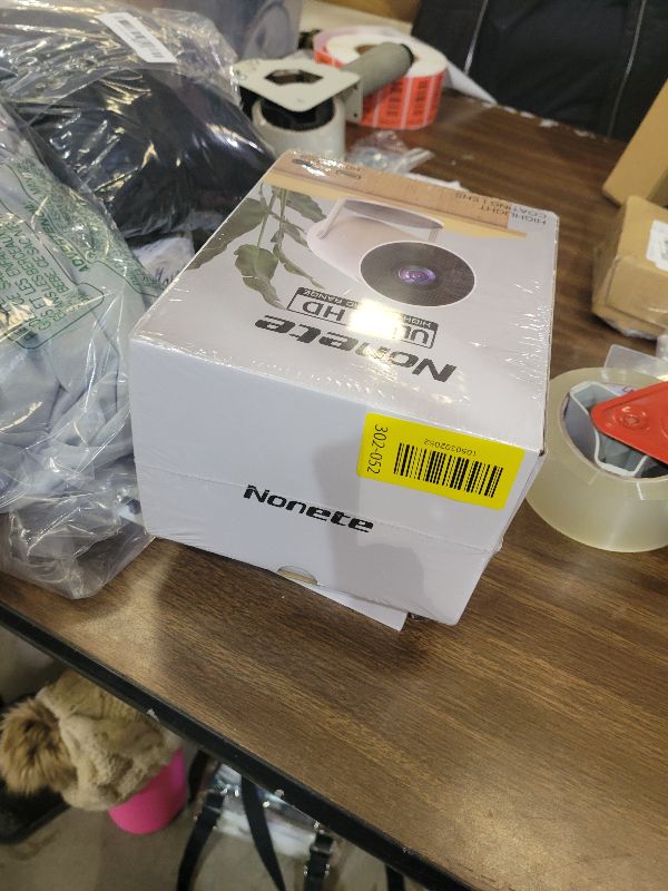 Photo 1 of [2026 Upgraded] Mini Projector Support 4K 1080P FHD Auto Keystone 270° Rotatable with WiFi 6 and Bluetooth 5.2 Projector Portable Compatibile with HDMI/TV Stick/Memory Stick/Laptop,White