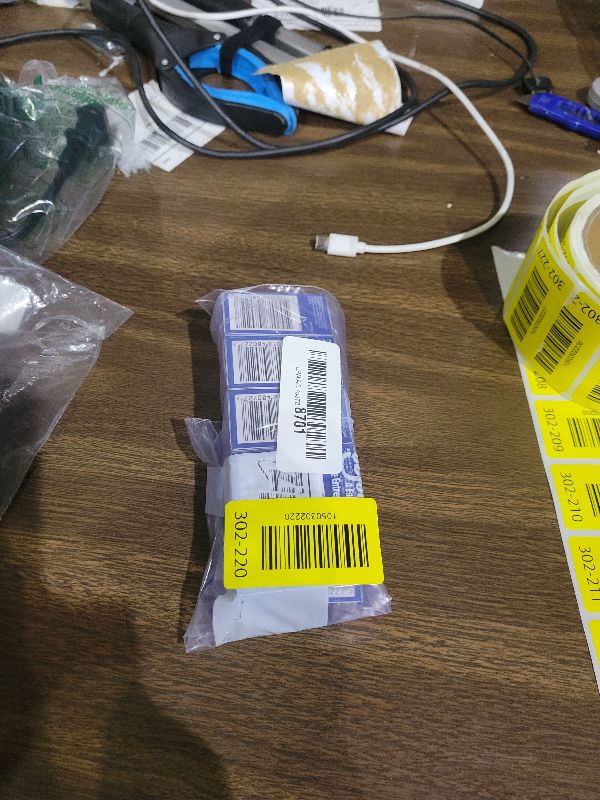 Photo 1 of 100 Silver Blue Double Edge Razor Blades Made in Russia by 7 O'clock