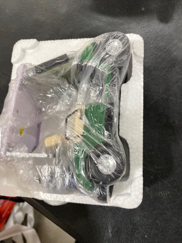 Photo 1 of 10L0L Mini Golf Cart Alarm Clock LCD Display Calendar Golf Gifts for Men Fans Golfers Superior Race Souvenir Novelty(Green)