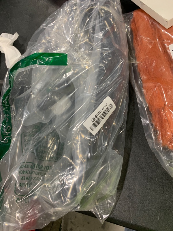 Photo 1 of 577-824 Fuel Gas Tank Filler Neck with Cap Compatible with Chevy GMC C1500 C2500 C3500 K1500 K2500 K3500 Pickup Suburban 1988-2000 Fuel Filler Neck Replacement Parts 15003858 15712144