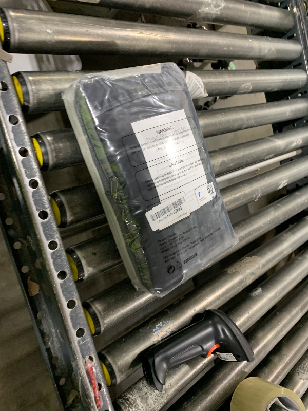 Photo 1 of 10 Set Compression Packing Cubes for Travel Essentials,Compressible Expandable Packing Cubes for Suitcase,OlarHike Luggage Organizer Bags for Travel,Handy Helper for Organizing Clothes(Black)