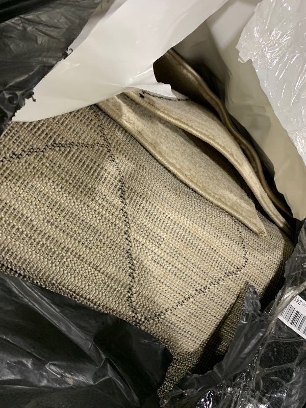 Photo 1 of Loloi Darby Collection DAR-03 Sand/Charcoal 9'-2" x 13' Area Rug