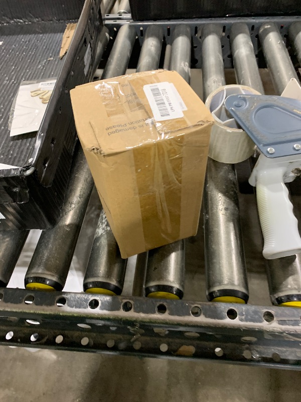 Photo 1 of 10 Pack Sterile Thick Plastic Petri Dishes with Lid, 90mm Dia x 15mm Deep Clear 3 Vents Petri Dish for Lab Science Experiment