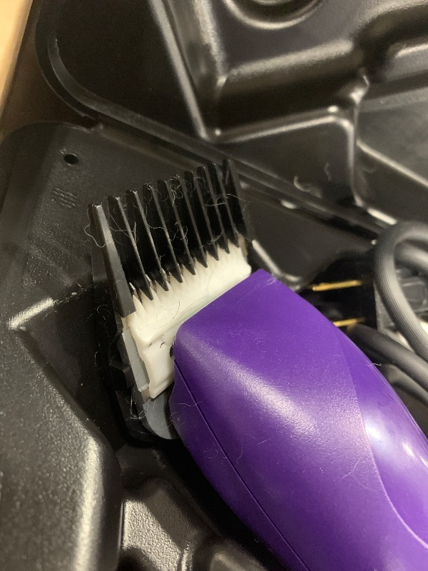 Photo 1 of Andis 24820 EasyClip Professional-Animal 7-Piece Detachable Ceramic Blade Clipper Kit, Frustration Free Packaging, Corded Electric, Purple