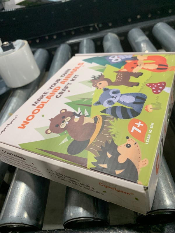 Photo 1 of CiyvoLyeen Woodland Animals Craft Kit Kids DIY Crafting and Sewing Set Woodland Animals Felt Plushie for Girls and Boys Educational Beginners Sewing Set Sewing Kits for Kids Age 8 9 10 11 12
