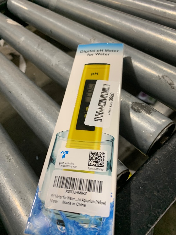 Photo 1 of PH Meter for Water Hydroponics Digital PH Tester Pen 0.01 High Accuracy Pocket Size with 0-14 PH Measurement Range for Household Drinking, Pool and Aquarium