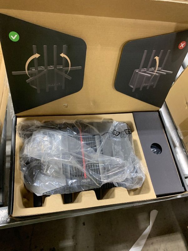 Photo 1 of ASUS RT-BE92U BE9700 Tri-Band WiFi 7 Router, Supports New 320MHz Bandwidth & 4096-QAM, MLO, AI WAN Detection, AiMesh Support, Subscription-Free Network Security & Comprehensive VPN Features