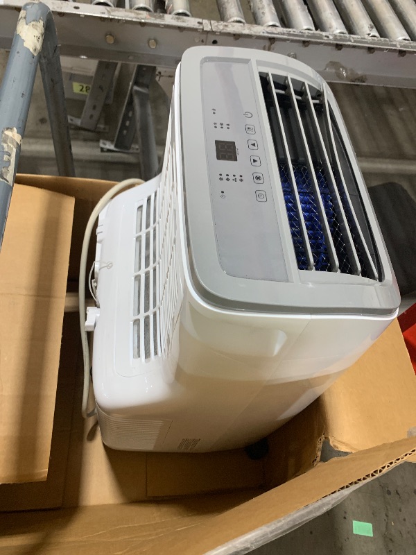 Photo 1 of FOR PARTS ONLY - BLACK+DECKER Portable Air Conditioner, 8,000 BTU (3,950 BTU SACC) for Rooms up to 400 Sq., White