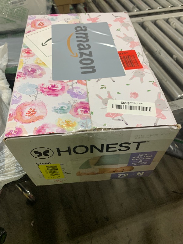 Photo 1 of The Honest Company Clean Conscious Diapers for Delicate Skin, Up to 100% Leakproof Hypoallergenic Fragrance-Free Baby Diapers, Girl Prints, Club Box, Size Newborn, 72 Count (Prints May Vary)