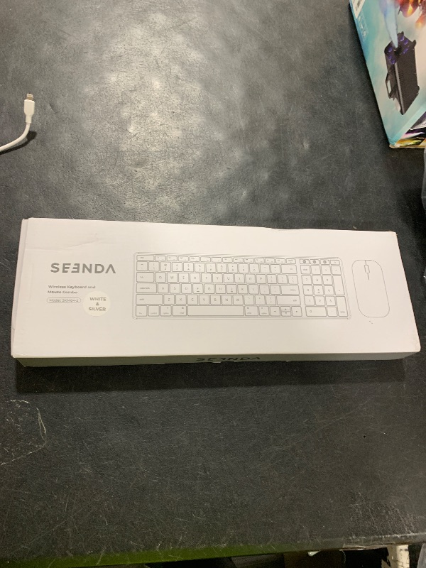 Photo 1 of seenda Bluetooth Keyboard and Mouse for Mac, SKM64-2 Multi-Device Rechargeable Slim Wireless Keyboard Mouse Stainless Steel Full Size, Compatible with MacBook Pro/Air, iPad, Mac - White Silver