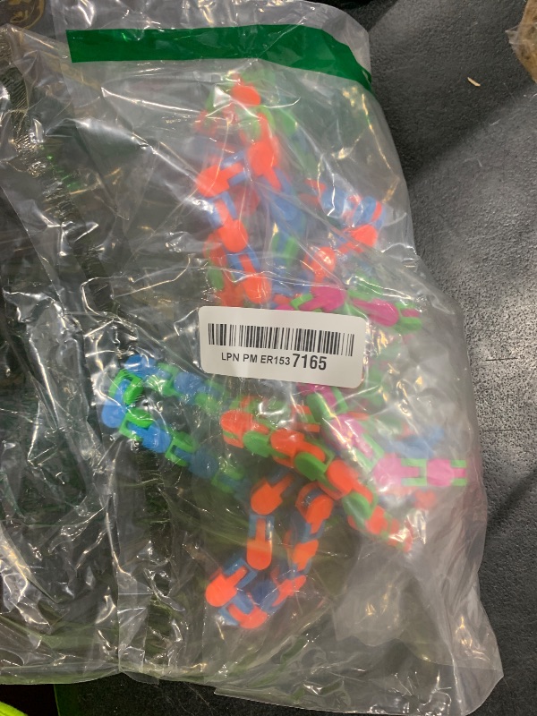 Photo 1 of 8Pcs 24Links Fidgets Wacky Tracks Fidget Toys for Kids Classroom Students Gifts School Stocking Stuffers Plastic Sensory Autism Snap Fidget Click Snake Toys for Adults Travel Stress Relief 11inch