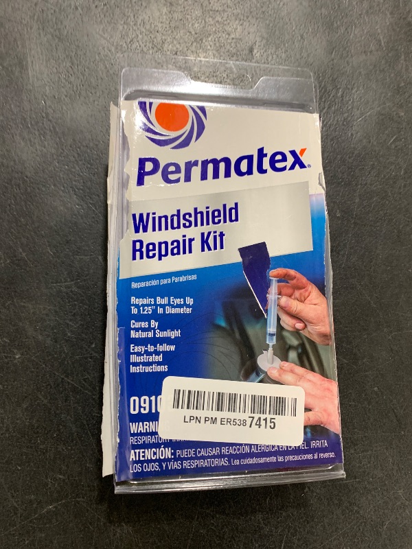 Photo 1 of Permatex 09103 Automotive Windshield Repair Kit For Chipped And Cracked Windshields. Permanent Air-Tight Repairs, With Repair Syringe & Plunger, 9-piece Kit
