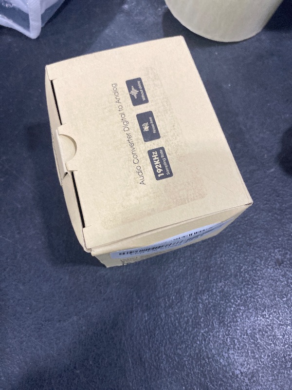 Photo 1 of Digital to Analog Audio Converter 192KHz, DAC Digital SPDIF Coaxial Optical Convert to L/R RCA, Toslink Optical to 3.5mm Jack Audio Adapter for PS4 HD DVD Home Cinema Systems