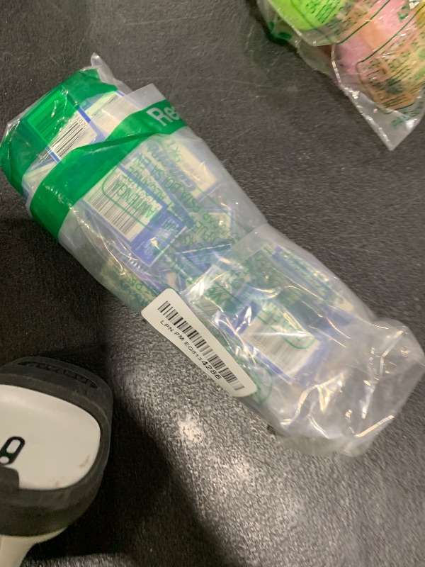 Photo 1 of 100 Silver Blue Double Edge Razor Blades Made in Russia by 7 O'clock