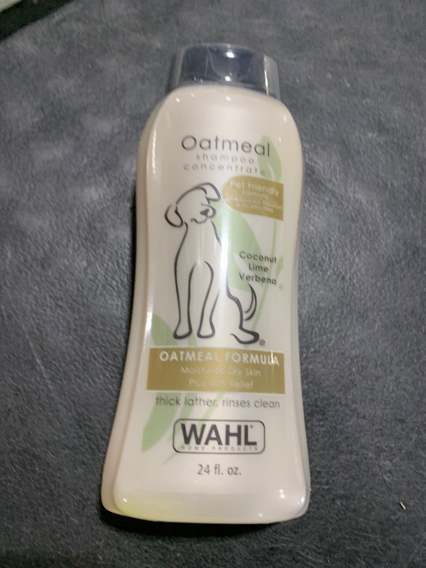 Photo 1 of Wahl USA Dry Skin & Itch Relief Pet Shampoo for Dogs – Oatmeal Formula with Coconut Lime Verbena Scent & Pet Friendly Formula, 24 Oz - Model 820004A