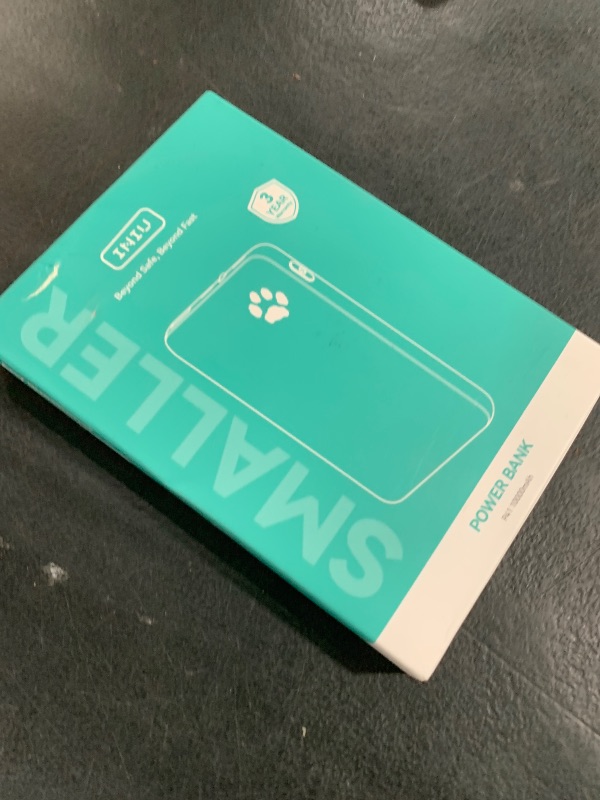 Photo 1 of INIU Portable Charger, Ultra Slim 10000mAh 45W PD Power Bank, USB C in&Out Fast Charging Battery Pack, Travel Essential Phone Powerbank Compatible with iPhone 17 16 15 Samsung S22 S21 Google iPad etc